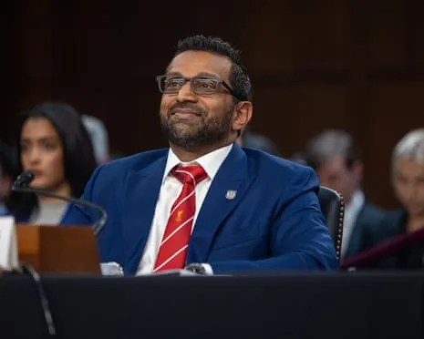 Top US Lawman Wears LFC Necktie at Senate Session