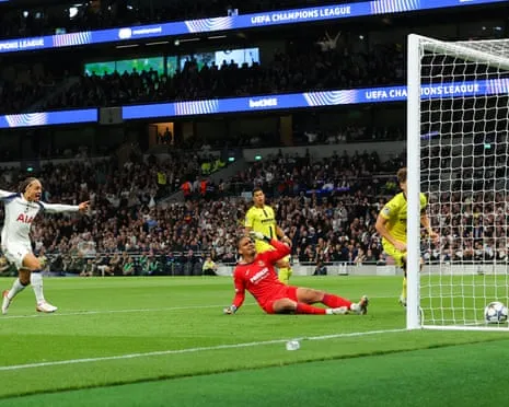 The Villarreal keeper's Crucial Blunder Hands Spurs Champions League Victory
